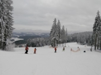 Pět nových sjezdovek a dvě lanovky. Lipno chce mezi největší střediska