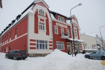 Catering pro závodníky zajistí Hotel Kašperk
