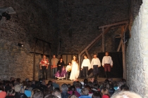 Přijďte si užít romantiku letních večerů na Kašperk!